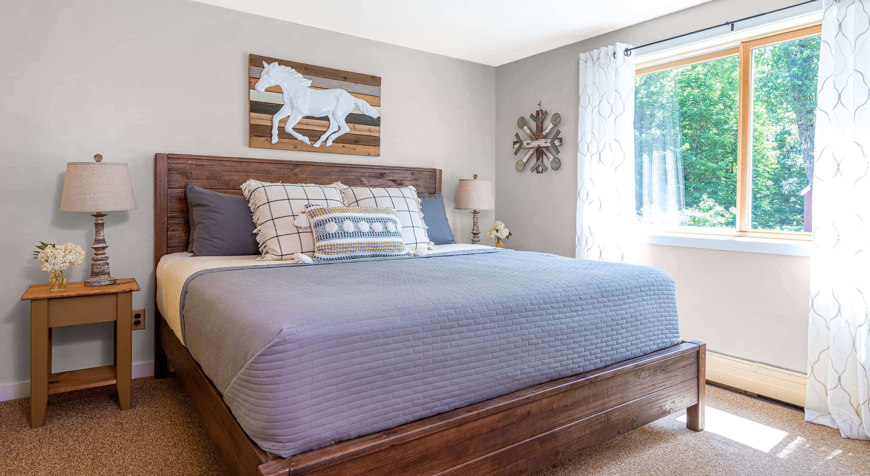 Vermont accommodations with king bed